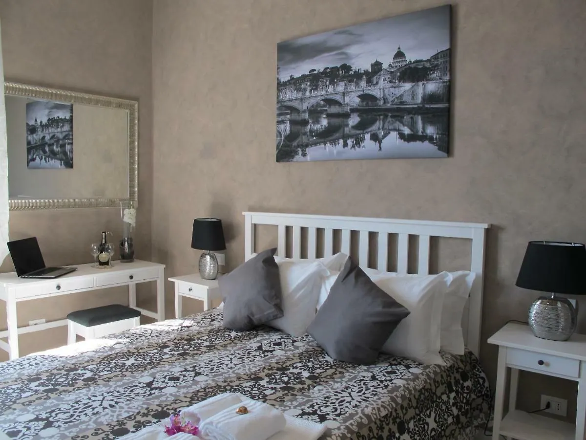Guest house Domus Solis Vaticano Hotel Rome Italy